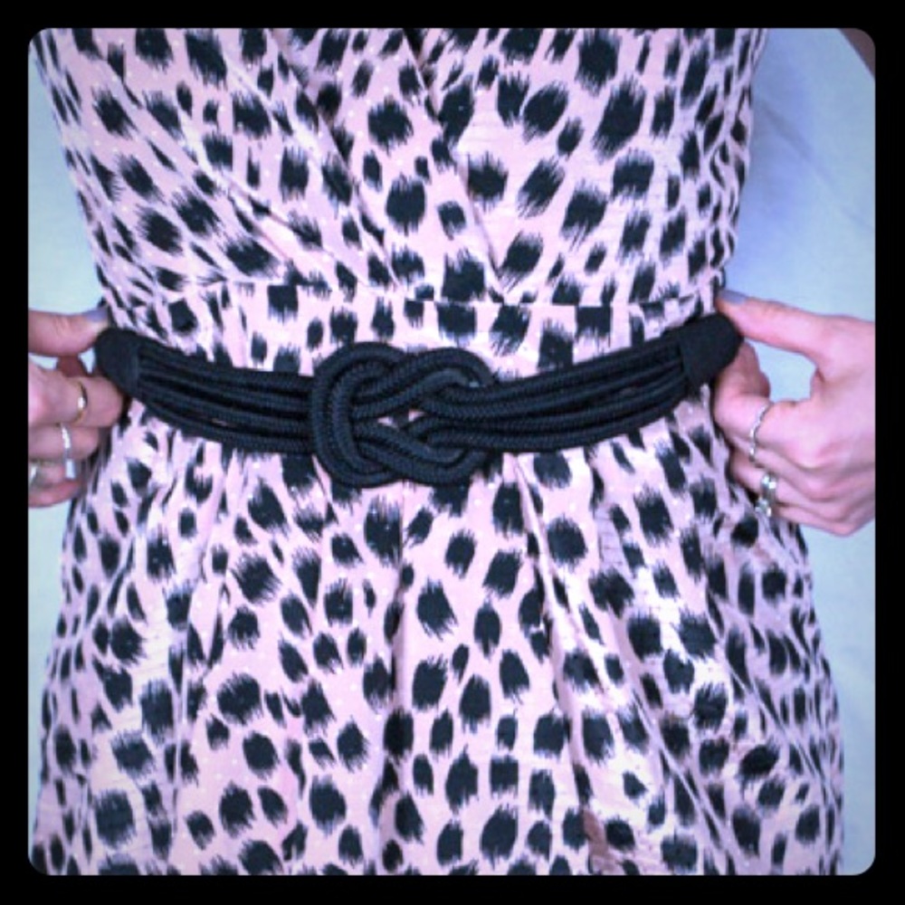 Black 70s Black Knott Belt